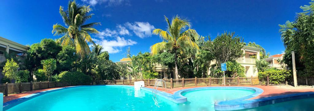 Beachfront Villa In A Beautiful And Secured Complex Flic-en-Flacq エクステリア 写真